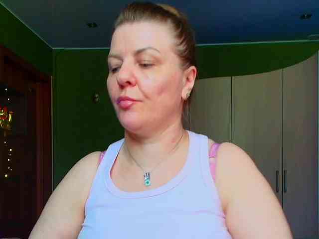Veronika_Gold webcam