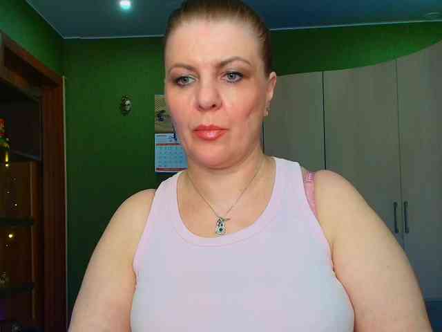Veronika_Gold webcam