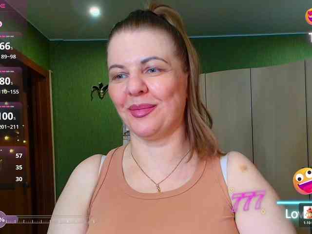 Veronika_Gold webcam