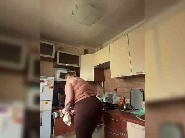 veronika_gold's live room