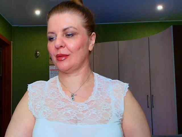 Veronika_Gold webcam