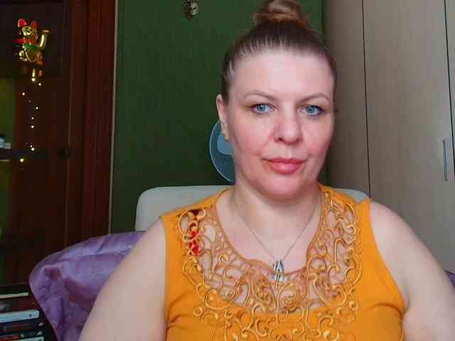 Veronika_Gold webcam
