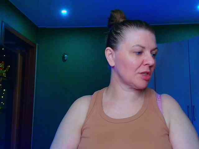 Veronika_Gold webcam