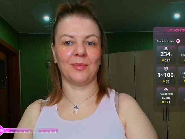 Veronika_Gold webcam