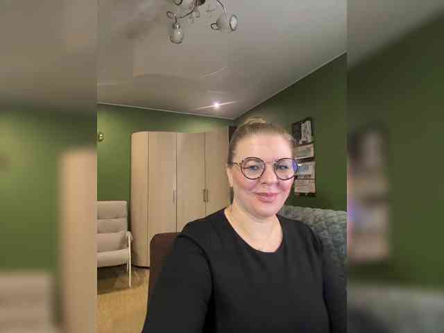 Veronika_Gold webcam