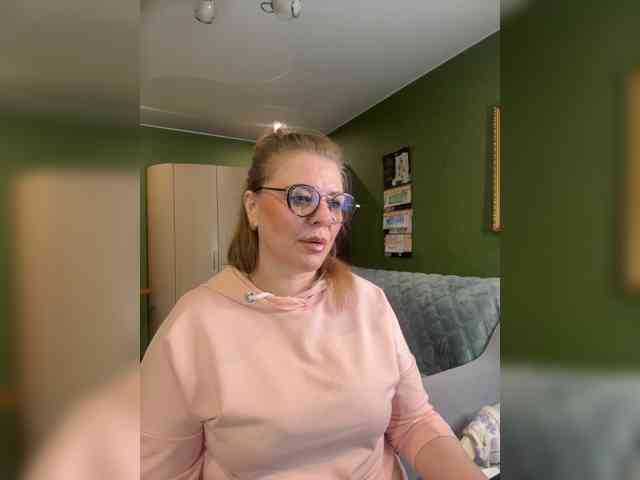 Veronika_Gold webcam