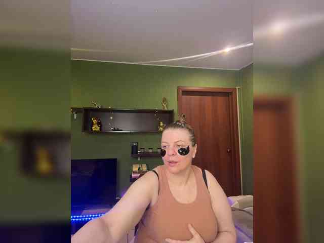 Veronika_Gold webcam