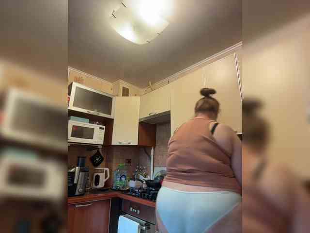Veronika_Gold webcam