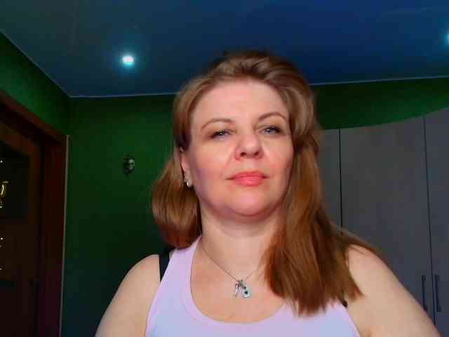 Veronika_Gold webcam