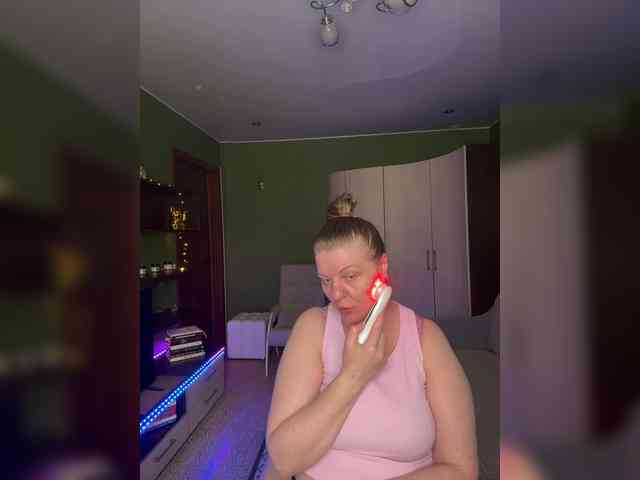 Veronika_Gold webcam