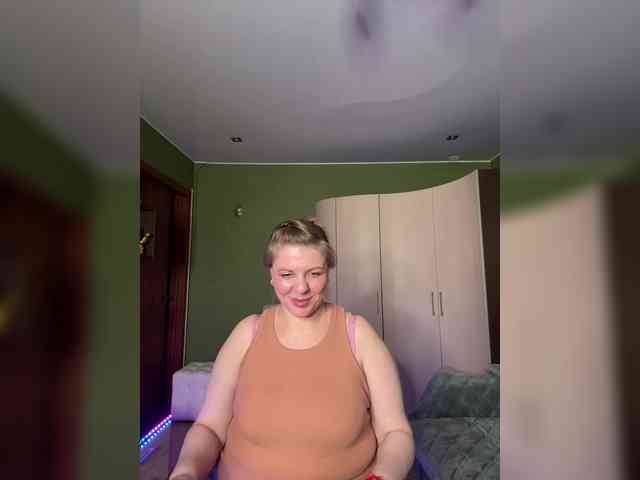 Veronika_Gold webcam