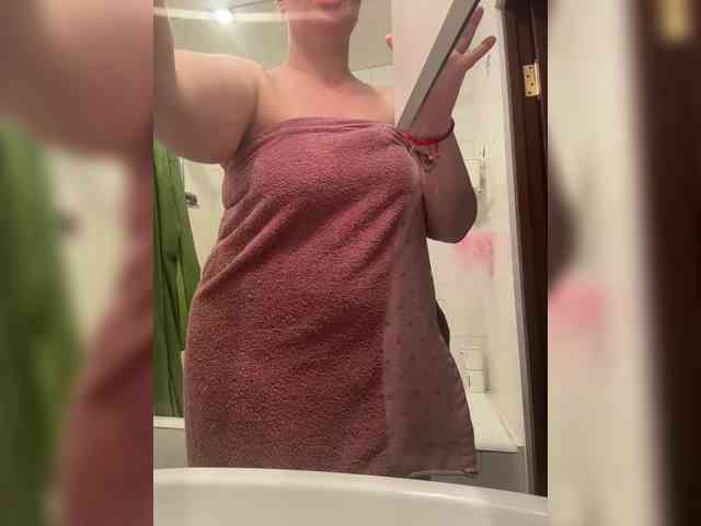 Veronika_Gold webcam