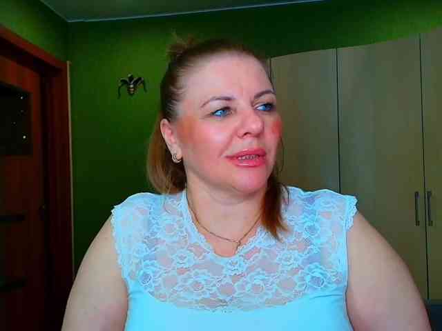 Veronika_Gold webcam