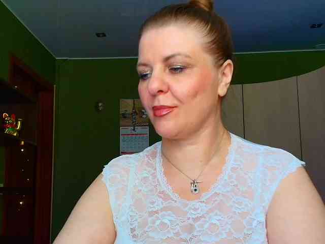 Veronika_Gold webcam