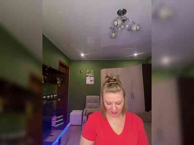 Veronika_Gold webcam