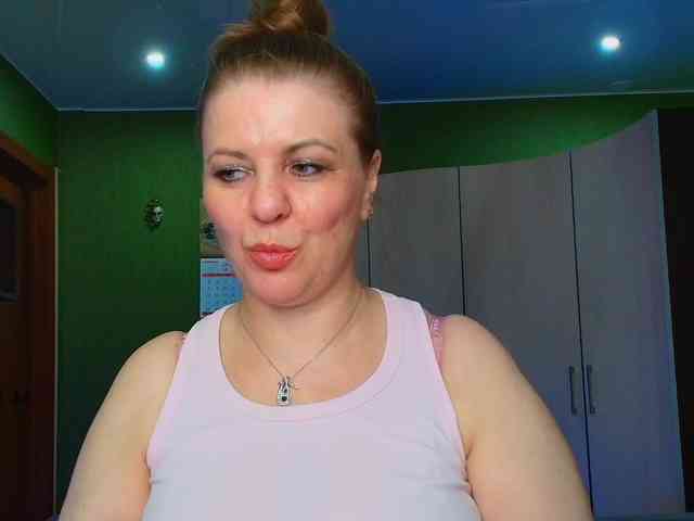 Veronika_Gold webcam