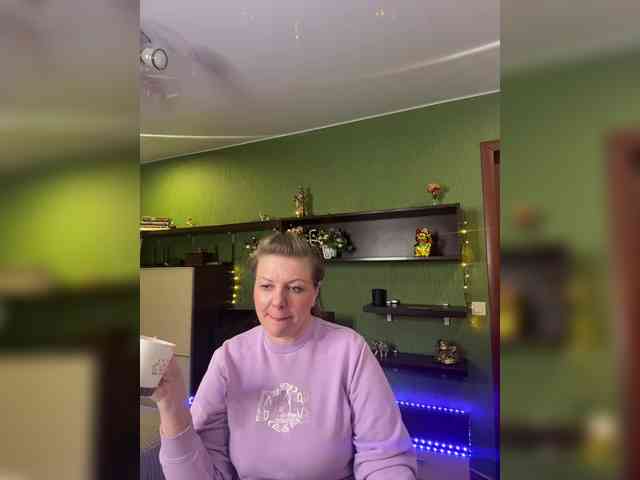 Veronika_Gold webcam