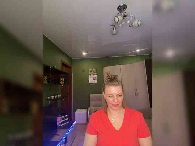 Veronika_Gold webcam