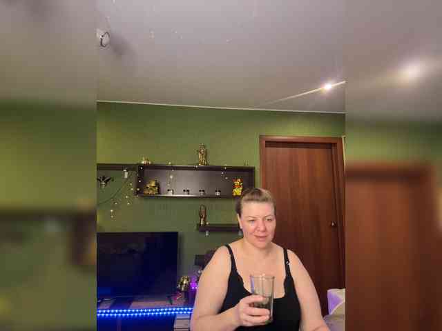 Veronika_Gold webcam