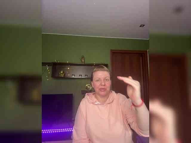 Veronika_Gold webcam