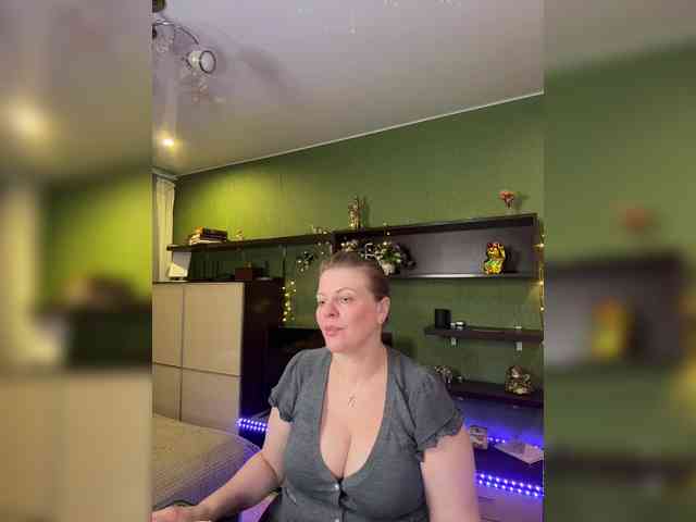 Veronika_Gold webcam