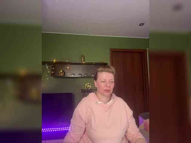 Veronika_Gold webcam