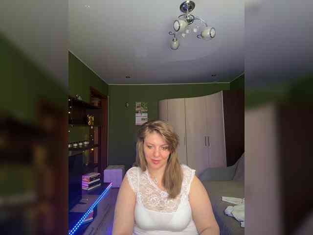 Veronika_Gold webcam