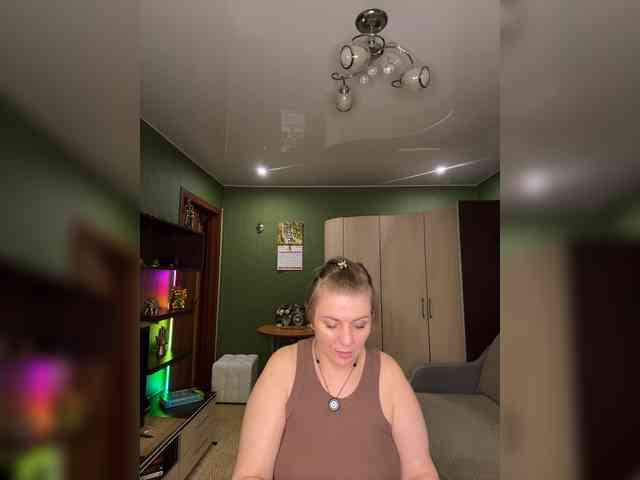 Veronika_Gold webcam