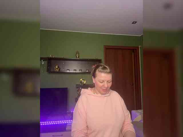 Veronika_Gold webcam