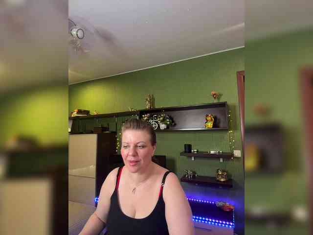 Veronika_Gold webcam