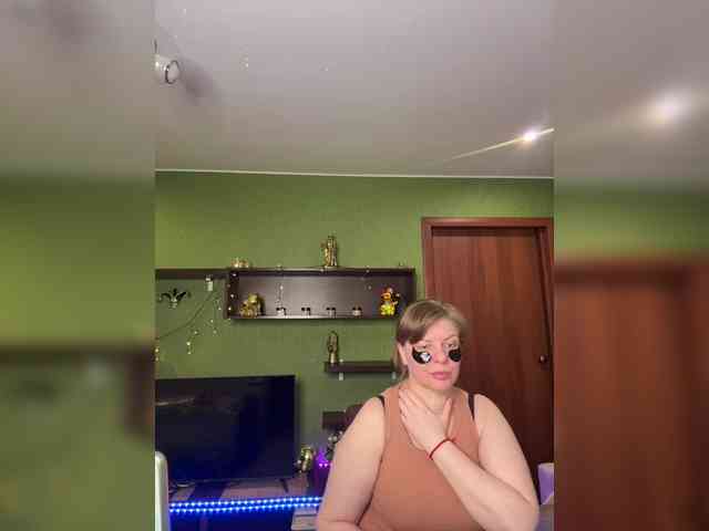 Veronika_Gold webcam