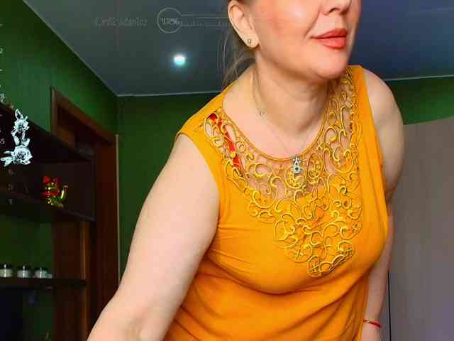 Veronika_Gold webcam