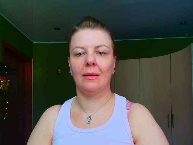 Veronika_Gold webcam