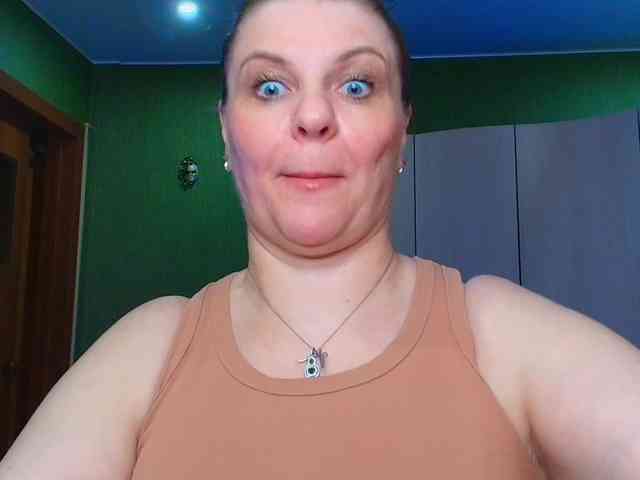 Veronika_Gold webcam