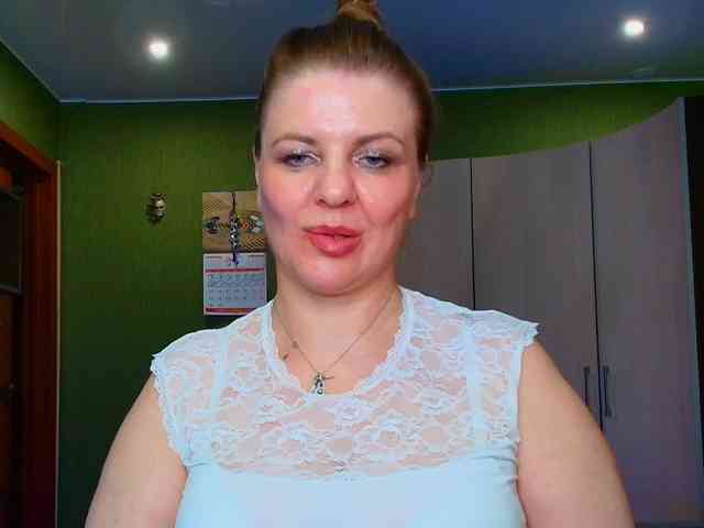 Veronika_Gold webcam