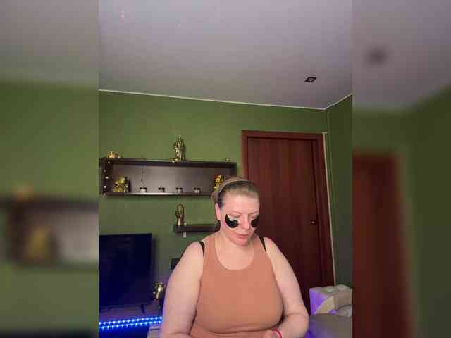 Veronika_Gold webcam