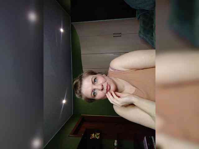 Veronika_Gold webcam