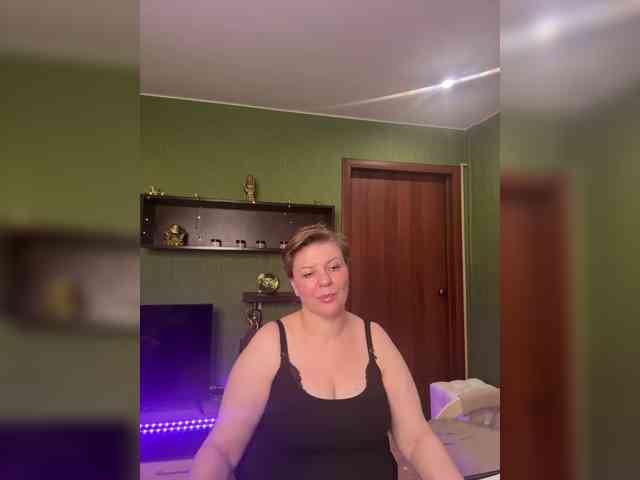 Veronika_Gold webcam