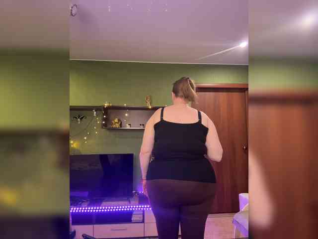 Veronika_Gold webcam