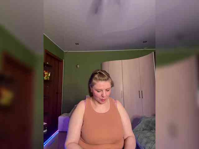 Veronika_Gold webcam