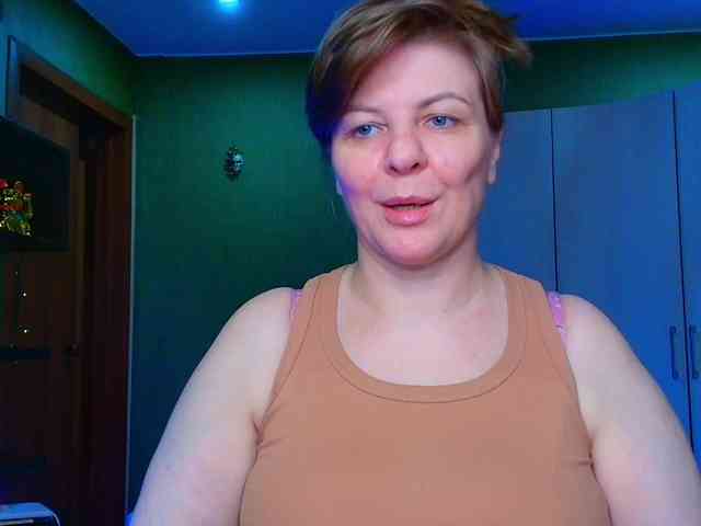 Veronika_Gold webcam