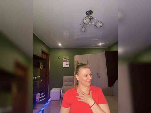 Veronika_Gold webcam