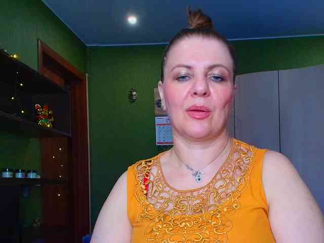 Veronika_Gold webcam