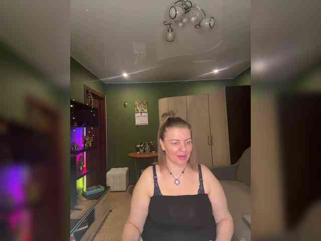 Veronika_Gold webcam