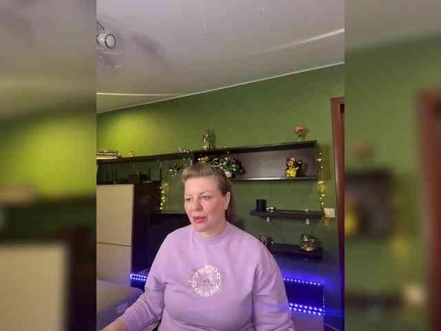 Veronika_Gold webcam