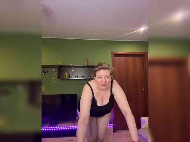 Veronika_Gold webcam