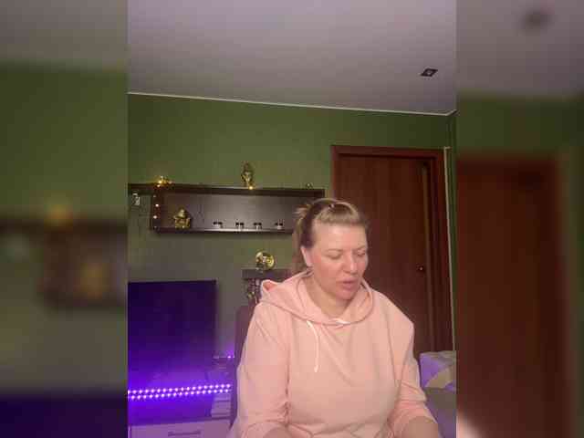 Veronika_Gold webcam