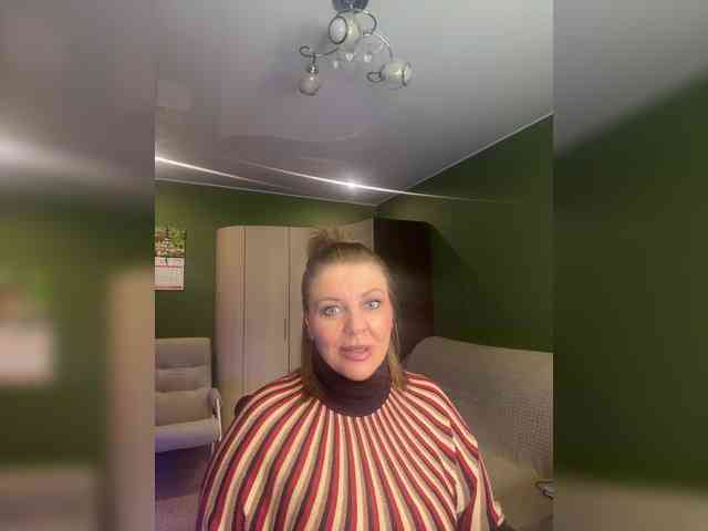 Veronika_Gold webcam