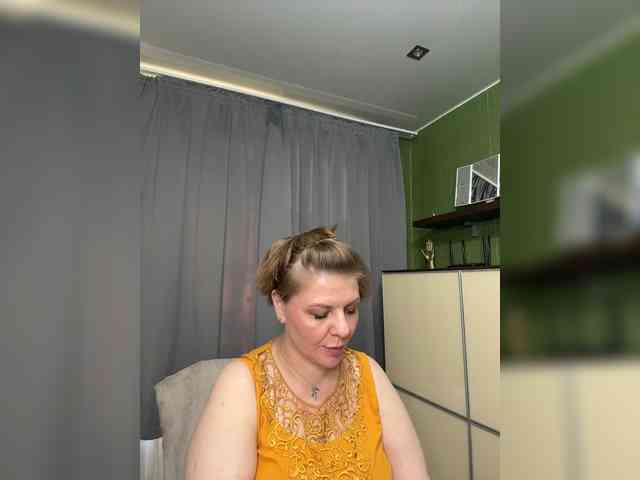 Veronika_Gold webcam