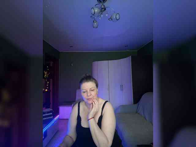 Veronika_Gold webcam